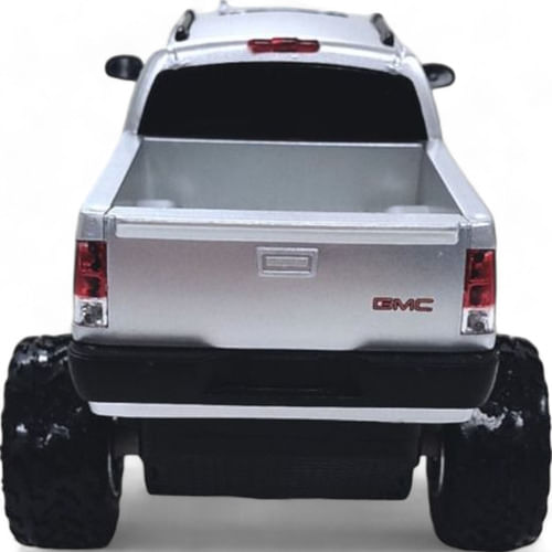 774177-MLA75677988682_042024