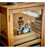 711926-MLA91728537471_092025