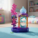 884501-MLA94687295467_102025