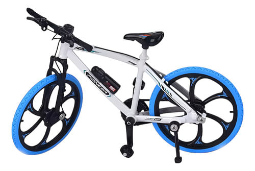 631030-MLA100000422046_122025