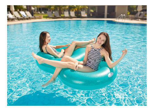 636079-MLA99142340666_112025